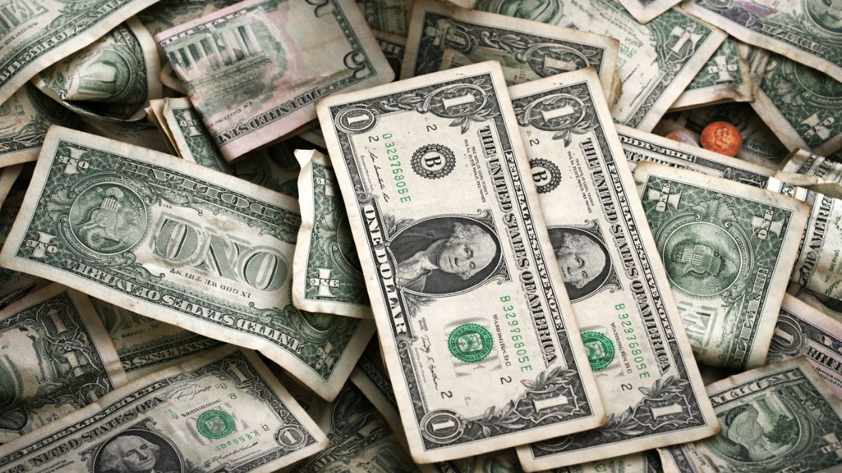 An Upstate NY county is considering raising its minimum wage above the $16 state requirement